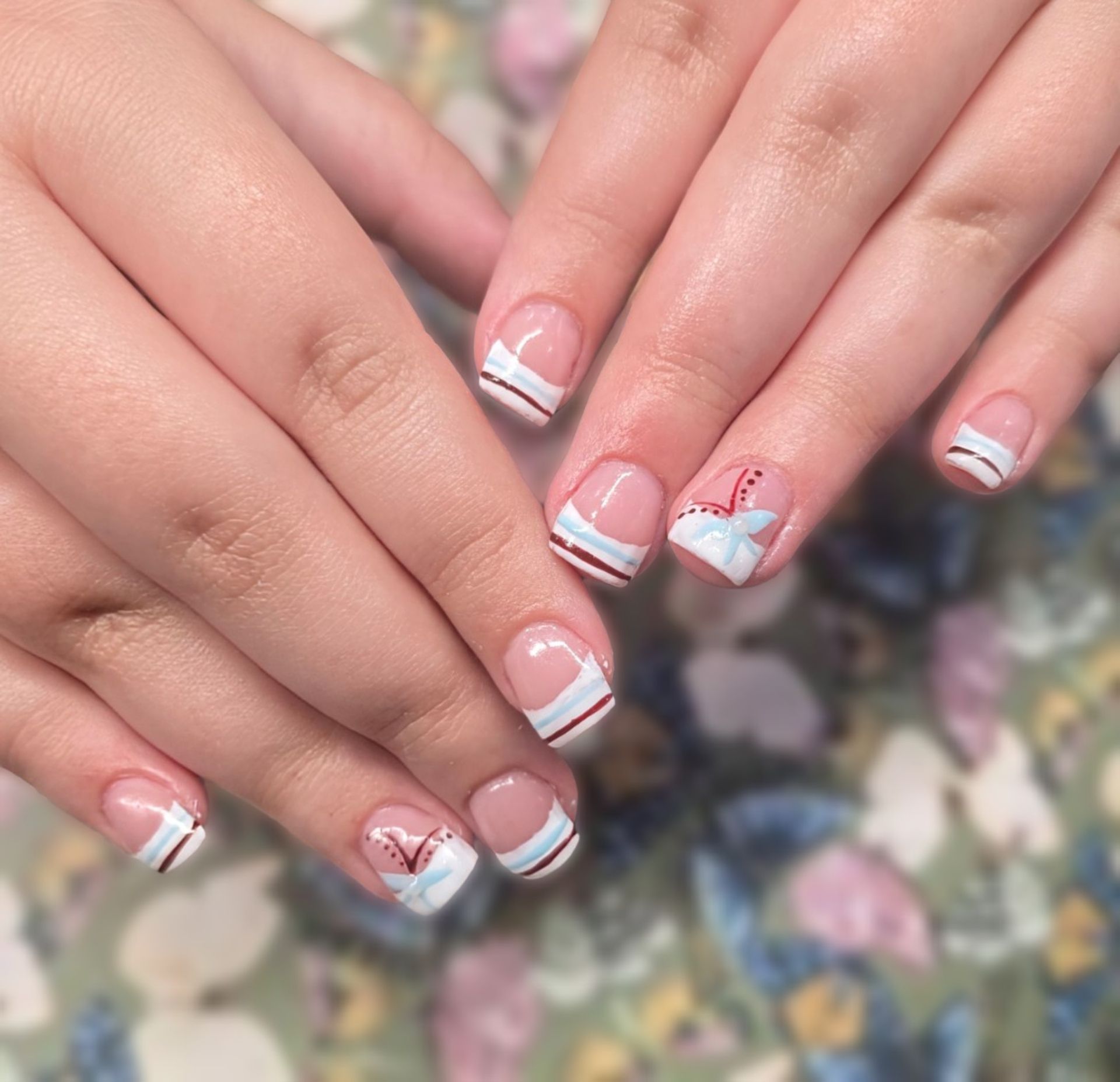 2 Acrylic Nails